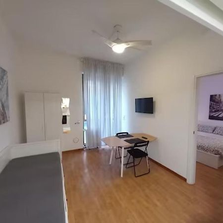 Bilocale Al Nolo, Metropolitana Mm1 Pasteur Apartment Milan Exterior photo